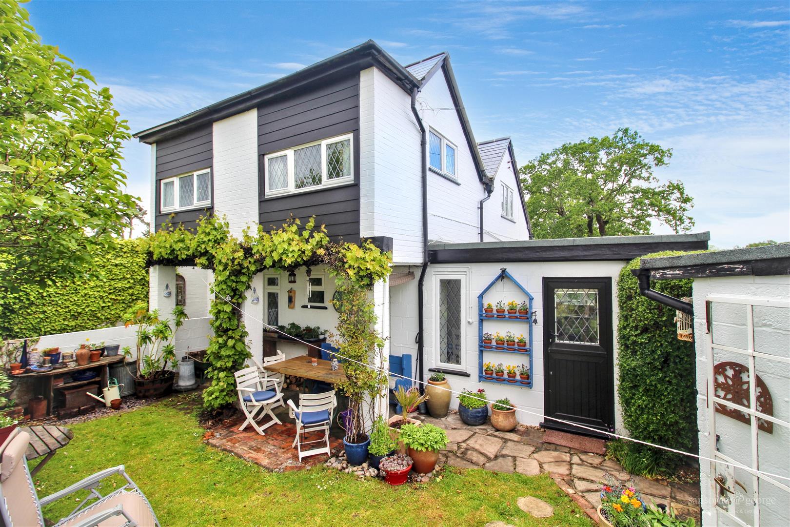 Crookham Common Road, Brimpton, Reading